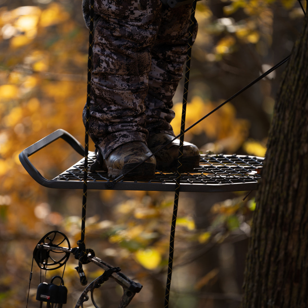 Big Foot™ TearTuff™ XL Lounger HangOn Stand Rivers Edge® Treestands