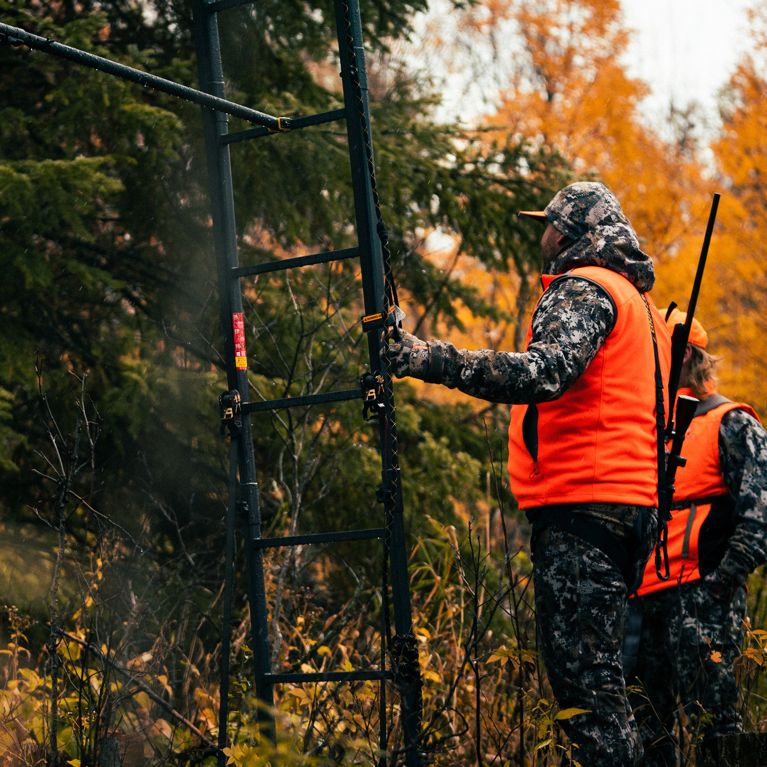 Rivers Edge® LD203 Lockdown™ 2-Man Ladder Stand – Rivers Edge