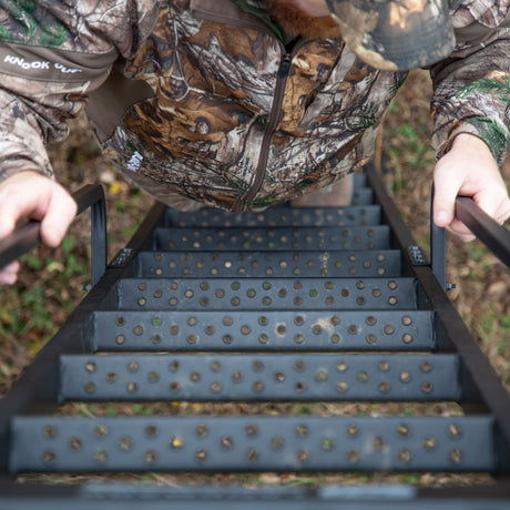 Landmark™ 600 – Tower & Shooting House Combo