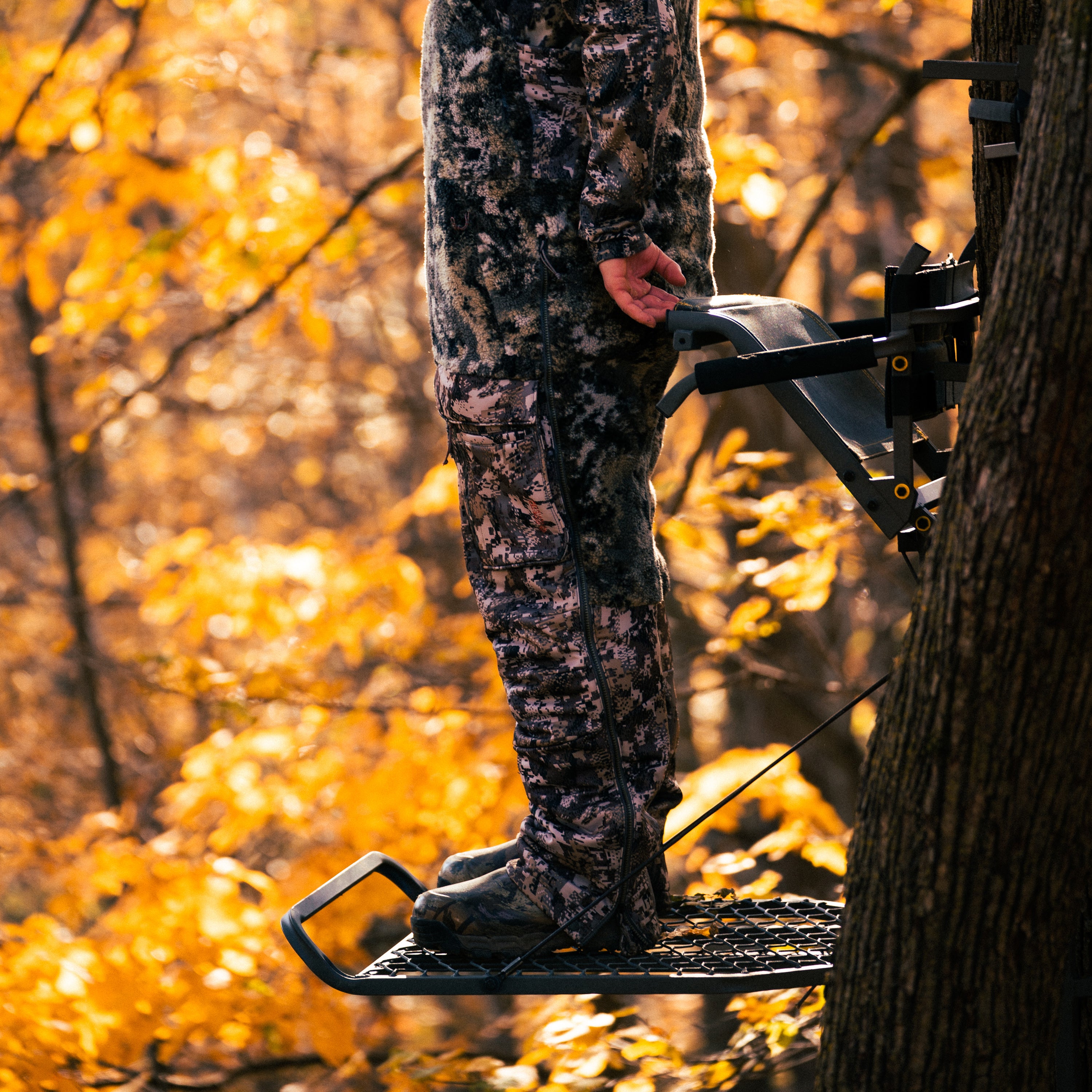 Big Foot™ TearTuff™ XL Lounger Hang-On Stand – Rivers Edge