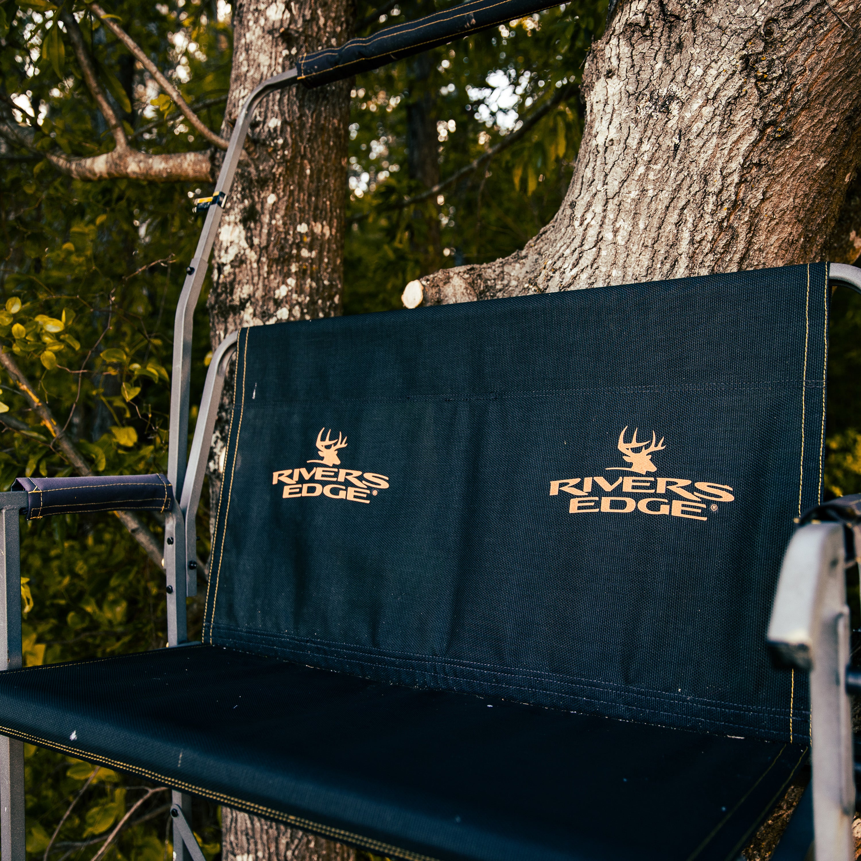 Rivers Edge® TwoPlex™ 2-Man Ladder Stand – Rivers Edge Rivers Edge® TwoPlex™ 2-Man Ladder Stand – Rivers Edge
